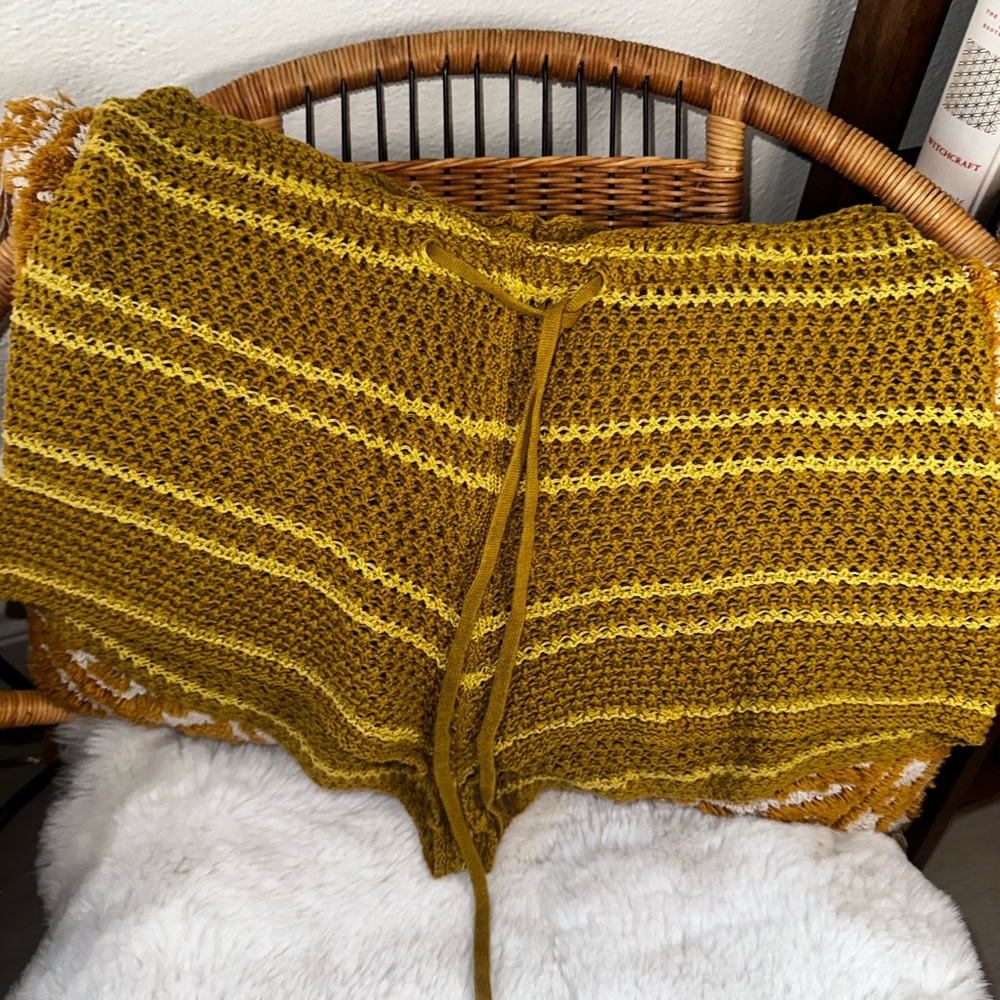 Free People Beach Montauk Dunes Crochet Shorts - Picture 3 of 5